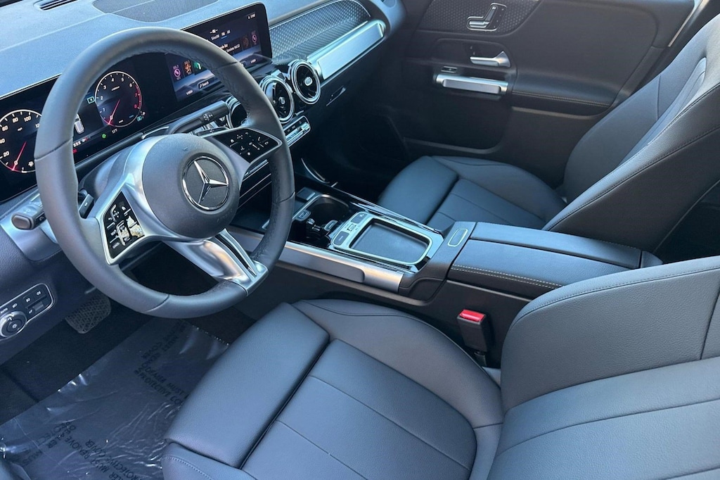 New 2026 Mercedes-Benz GLB 250 SUV