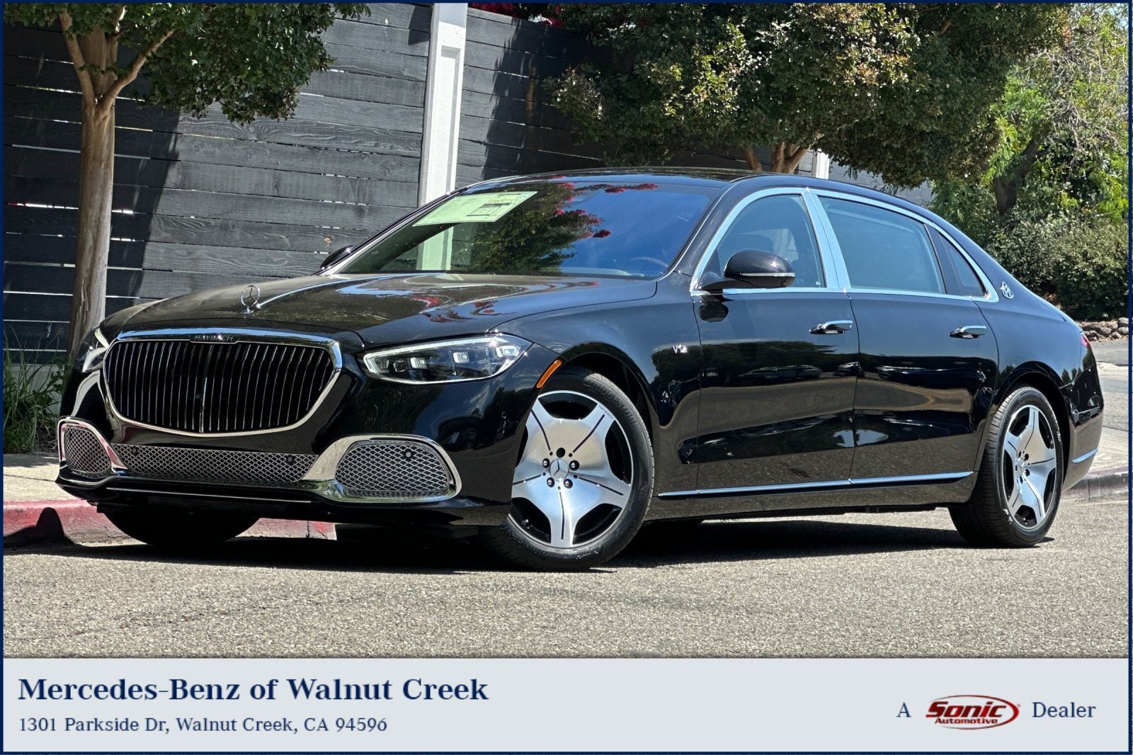 2026 Mercedes-Benz Maybach S 680 4MATIC Sedan