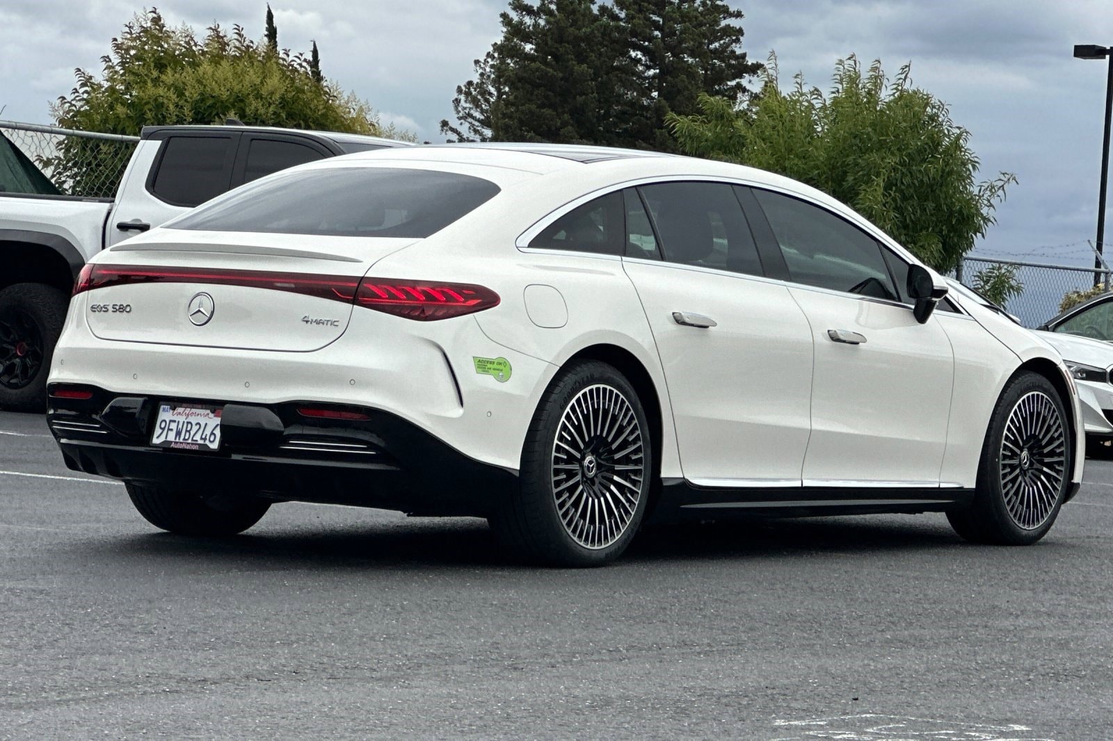 2023 Mercedes-Benz EQS 580 4MATIC Sedan photo 3