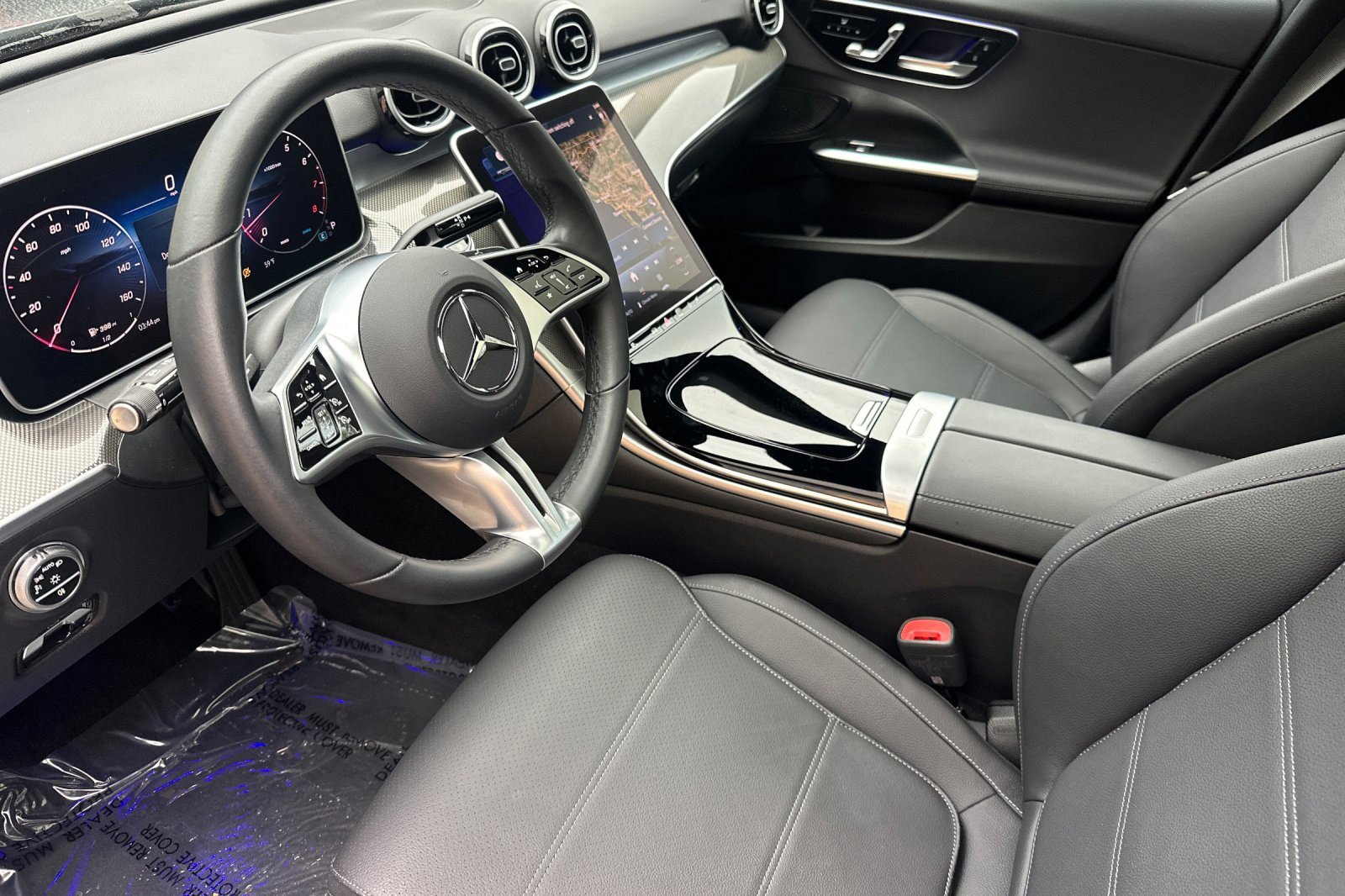 2025 Mercedes Benz C 300 Sedan photo 4