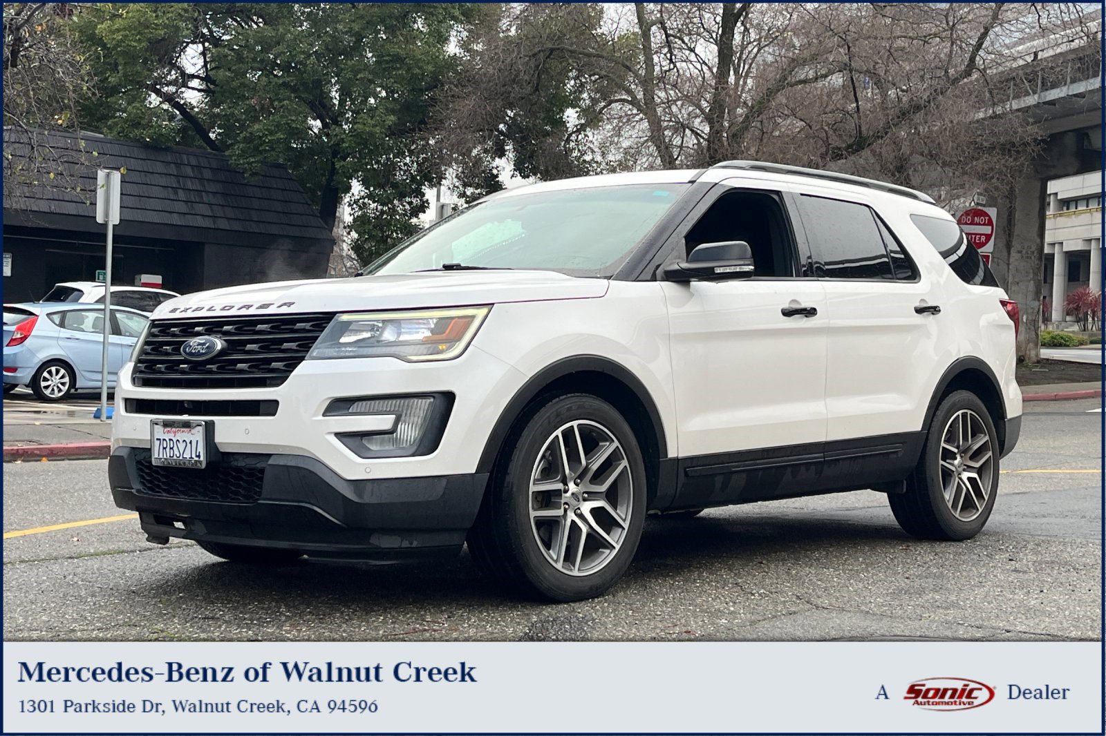 2016 Ford Explorer Sport's photo