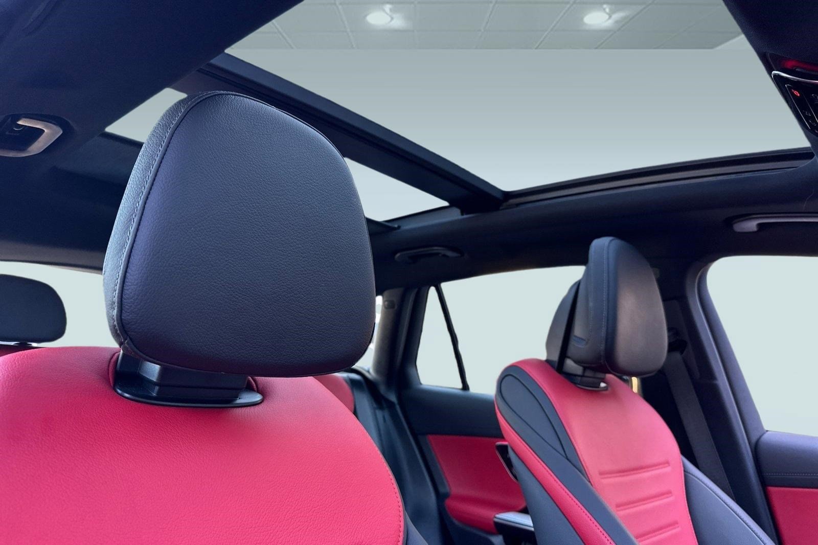 2025 Mercedes-Benz GLC AMG GLC43 - Photo 16