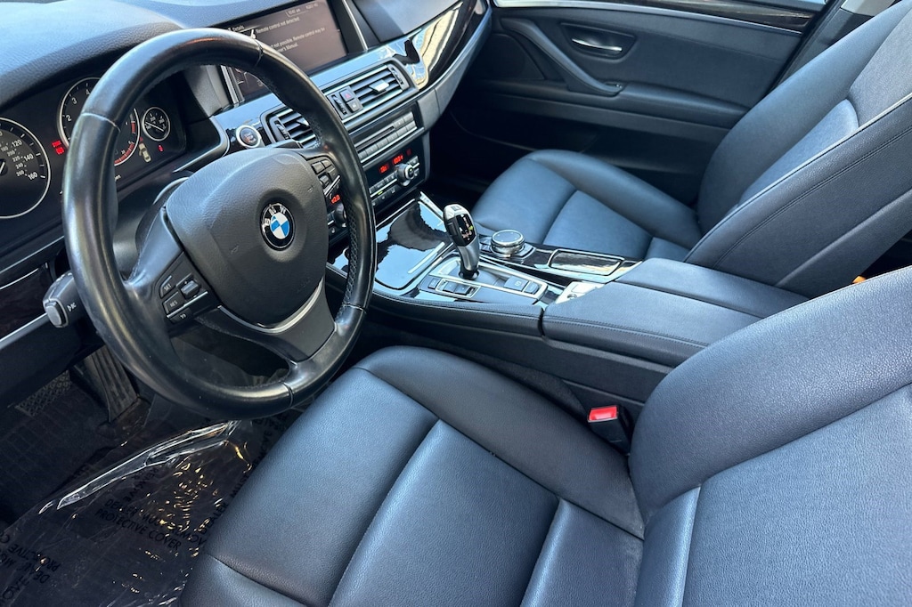 Used 2015 BMW 5 Series 4dr Sdn 528i RWD Sedan
