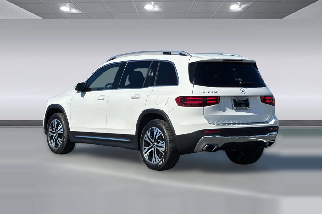 New 2026 Mercedes-Benz GLB 250 SUV