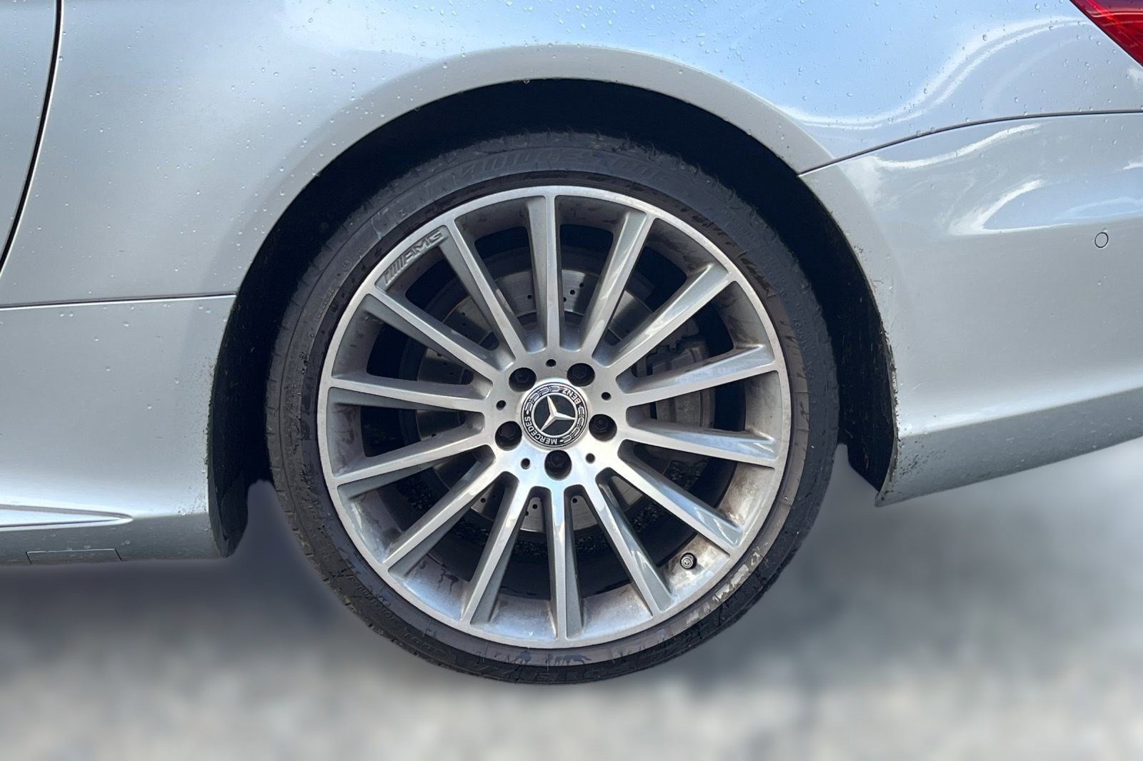 2017 Mercedes-Benz SL 550 Roadster photo 6