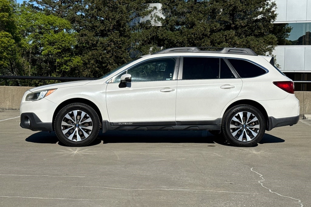 Used 2015 Subaru Outback 4dr Wgn 3.6R Limited SUV