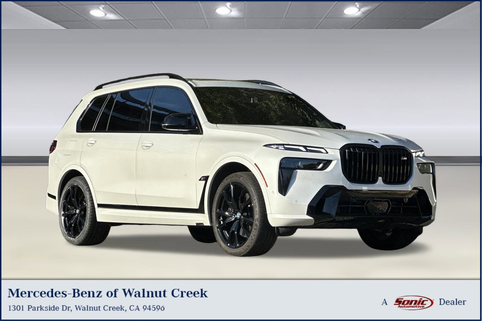 2025 BMW X7 SUV 