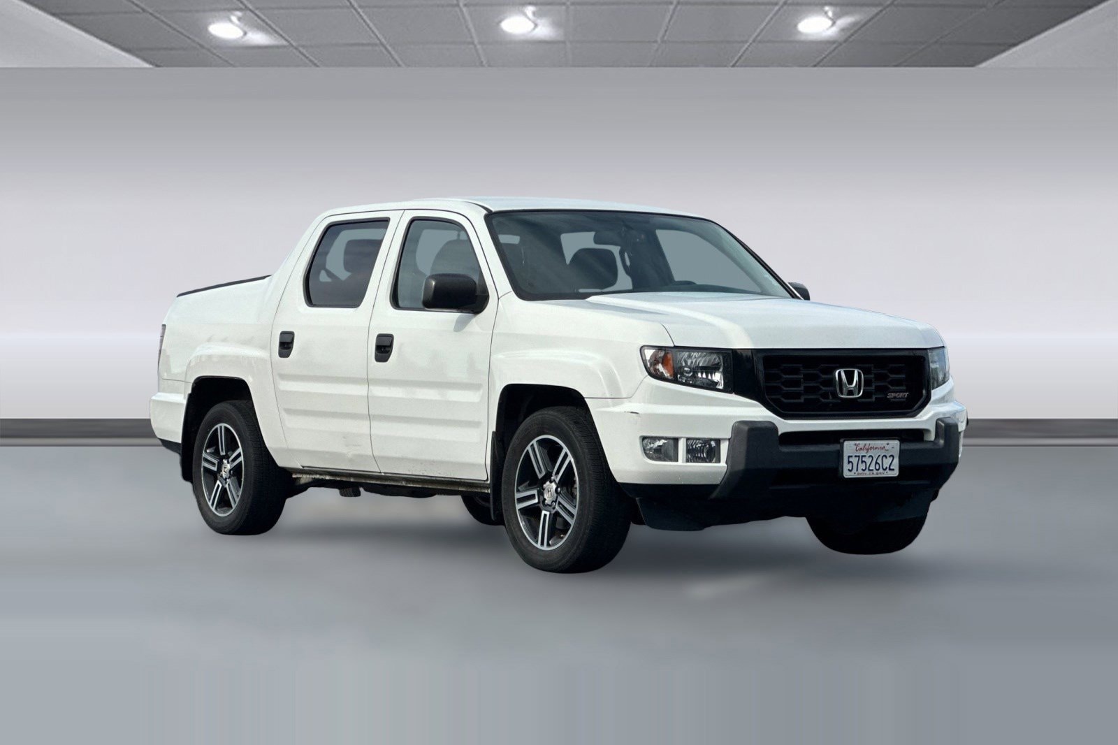 2013 Honda Ridgeline 4WD Crew Cab Sport photo 5