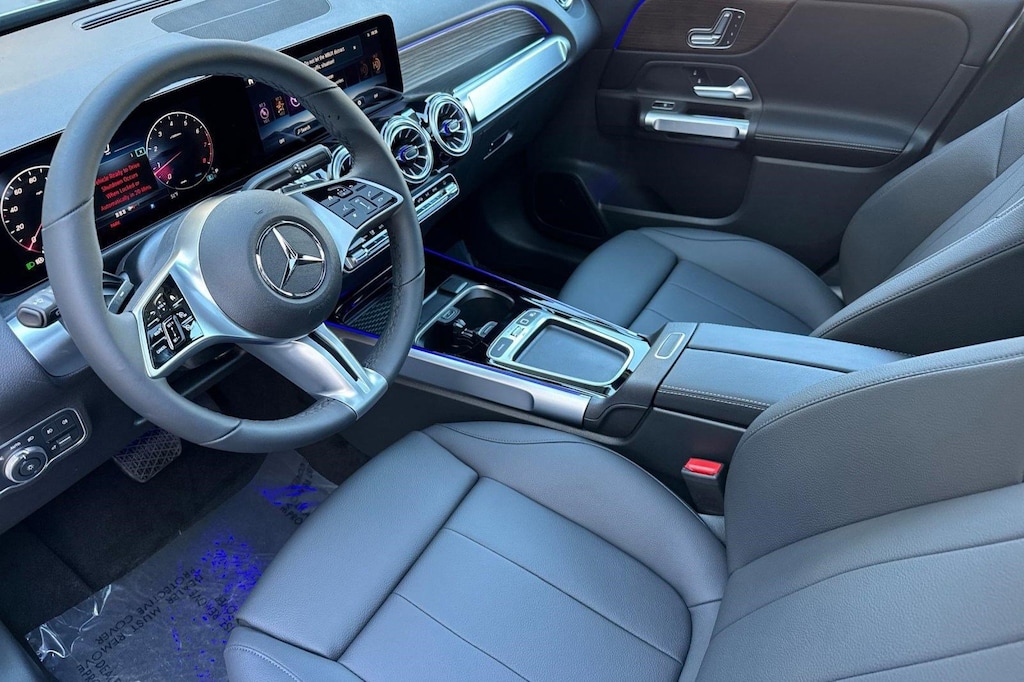 New 2026 Mercedes-Benz GLB 250 SUV