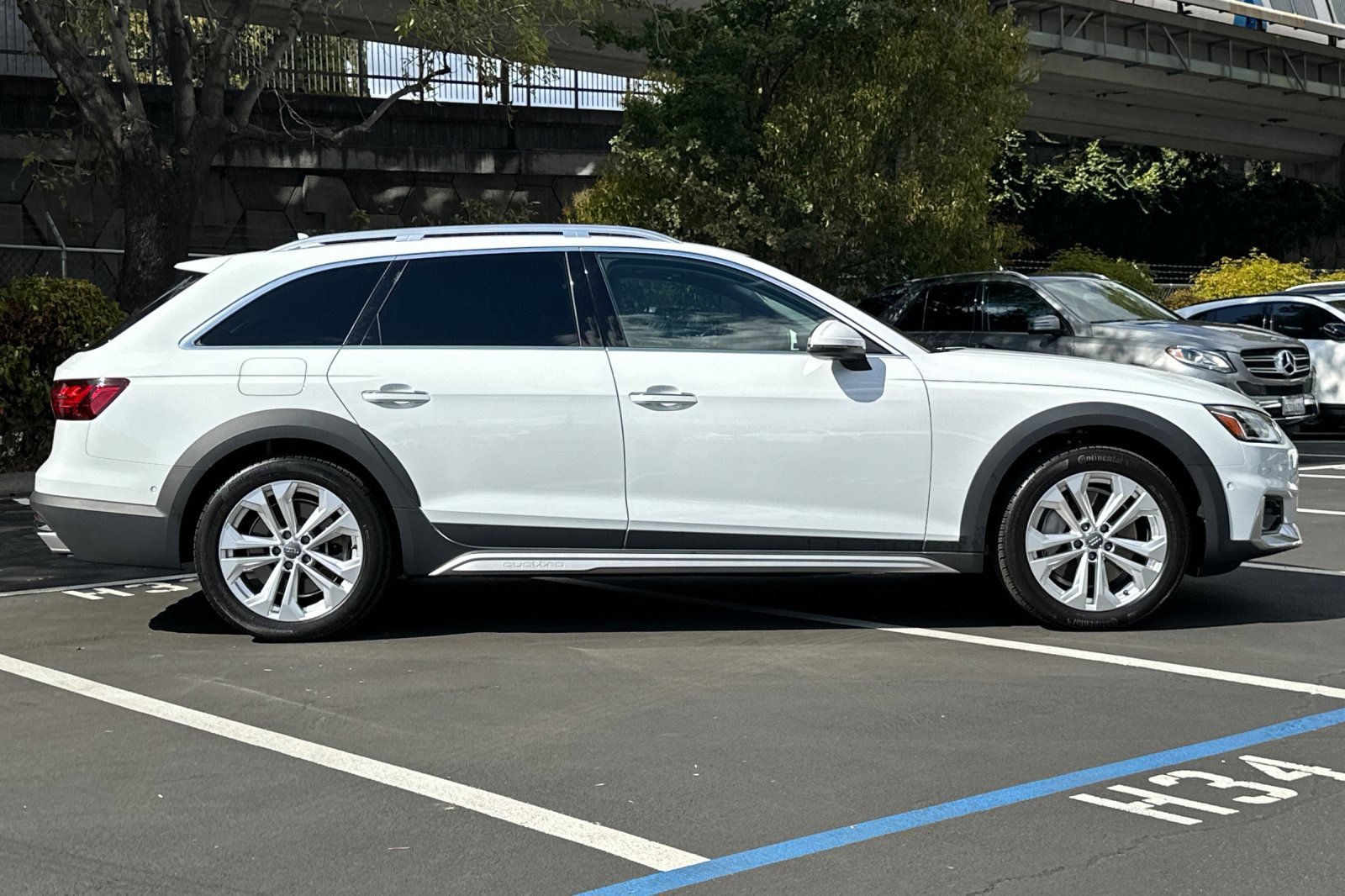 2020 Audi A4 Allroad Prestige TFSI Quattro photo 2