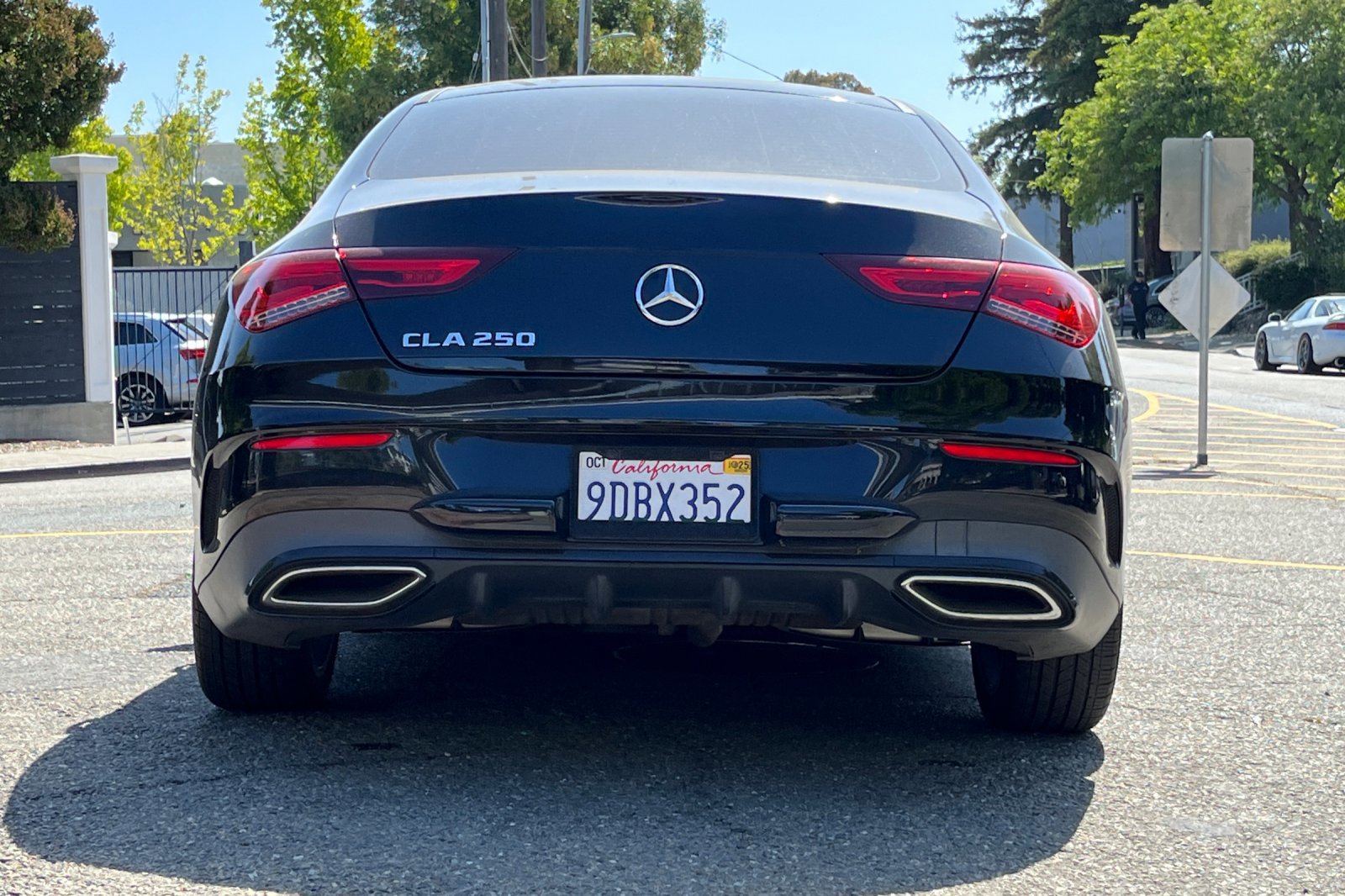 2022 Mercedes Benz CLA 250 photo 3