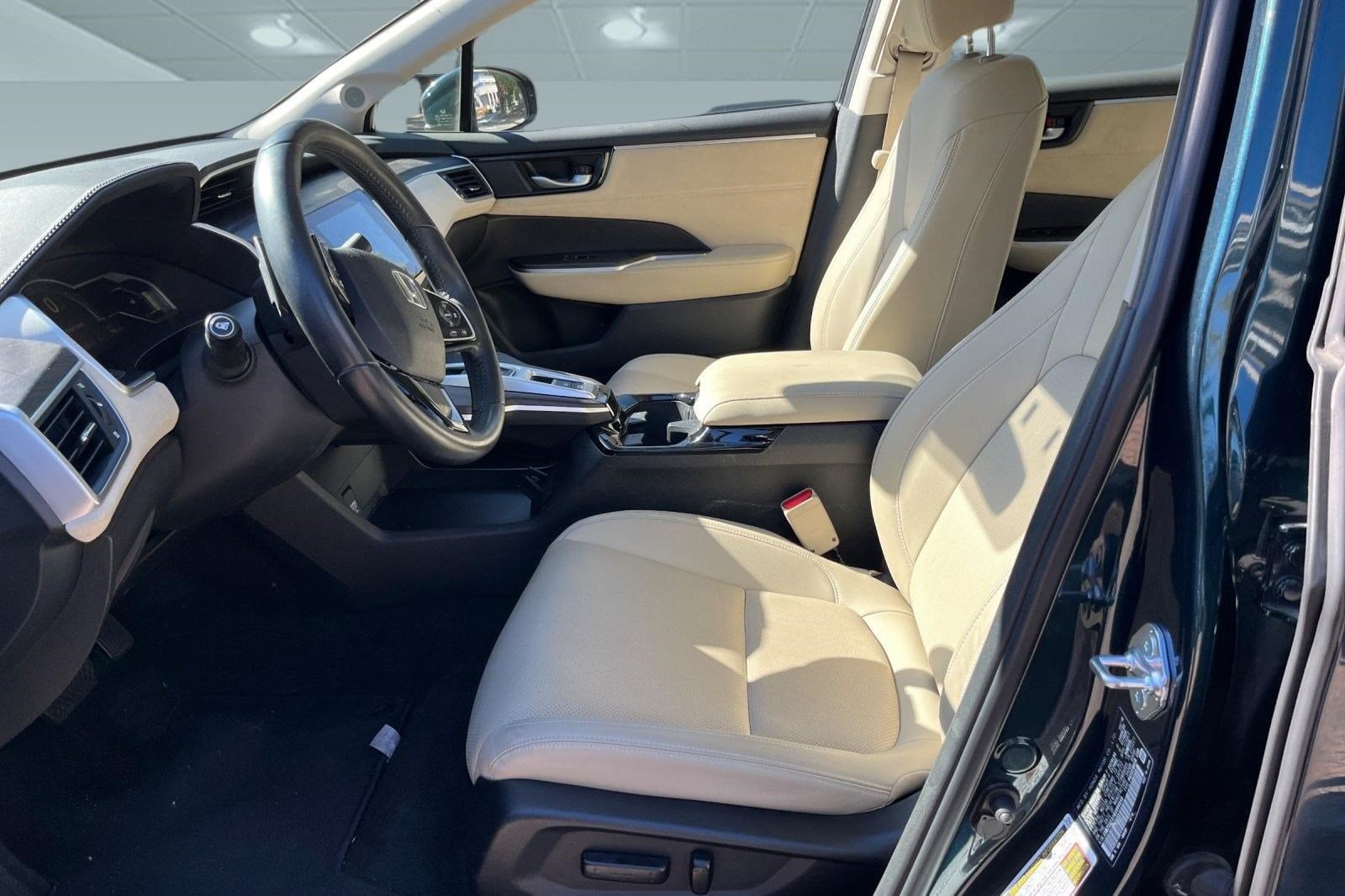 Clarity Plug-In Hybrid Coupe Sedan