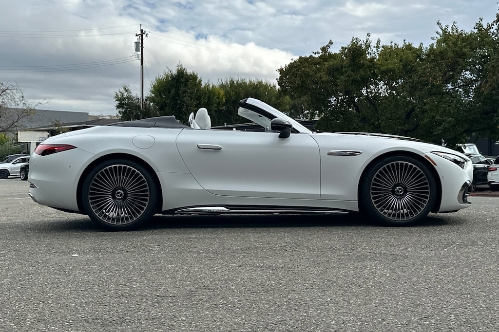 New 2026 Mercedes-Benz Maybach SL 680 Monogram Series 4MATIC Convertible