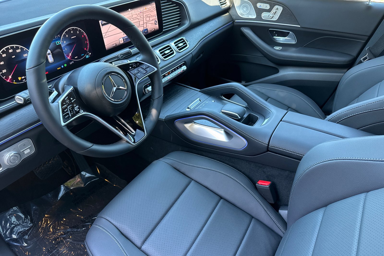 2026 Mercedes Benz GLE 450 4MATIC photo 4
