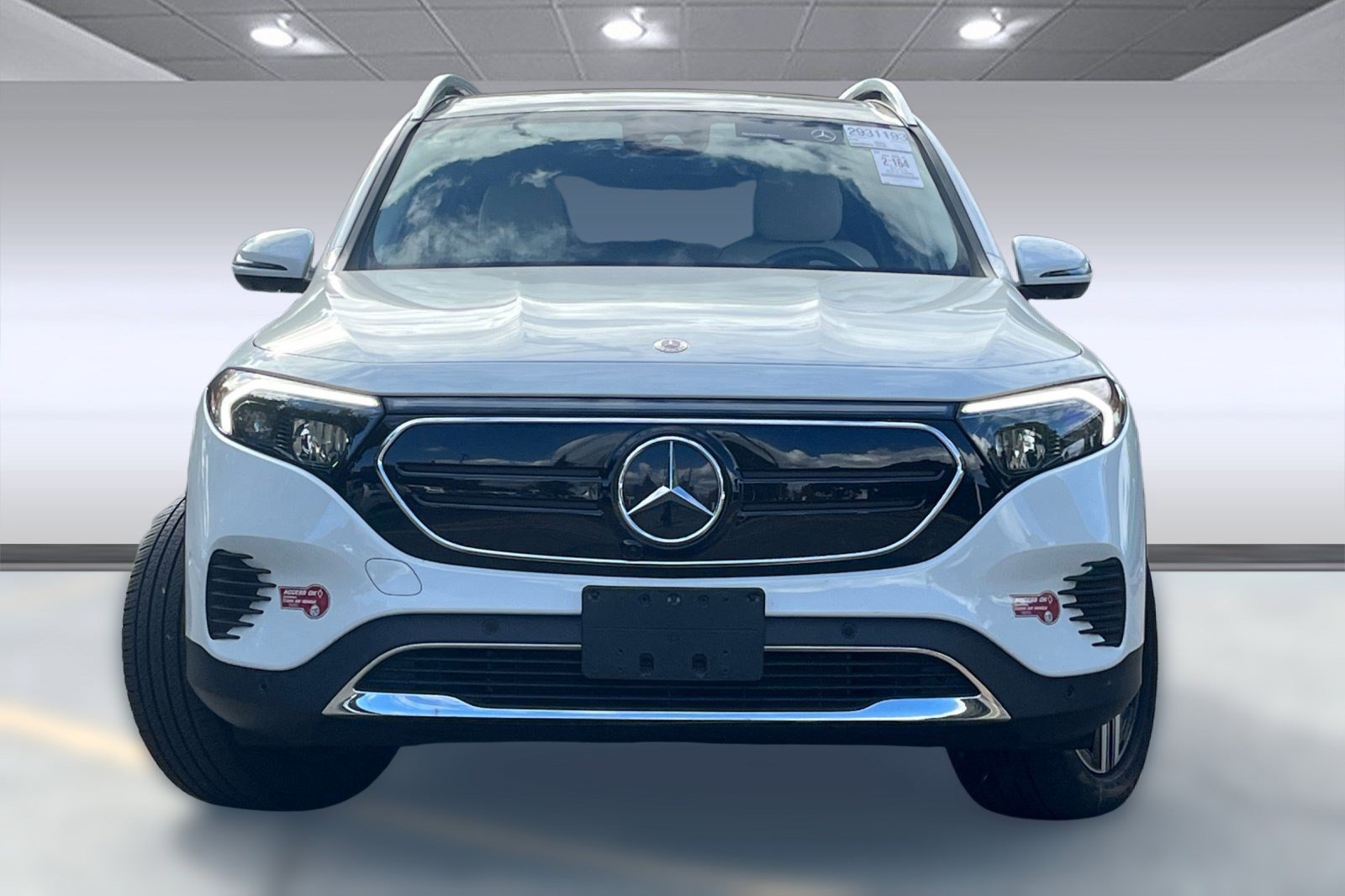 2023 Mercedes Benz EQB 300 4MATIC photo 3