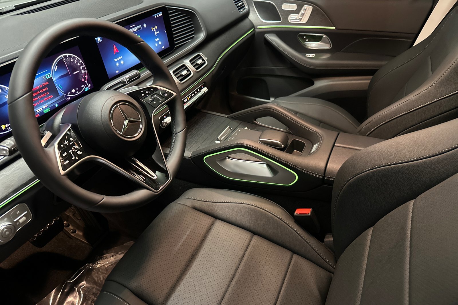 2026 Mercedes Benz GLE 450e 4MATIC photo 4