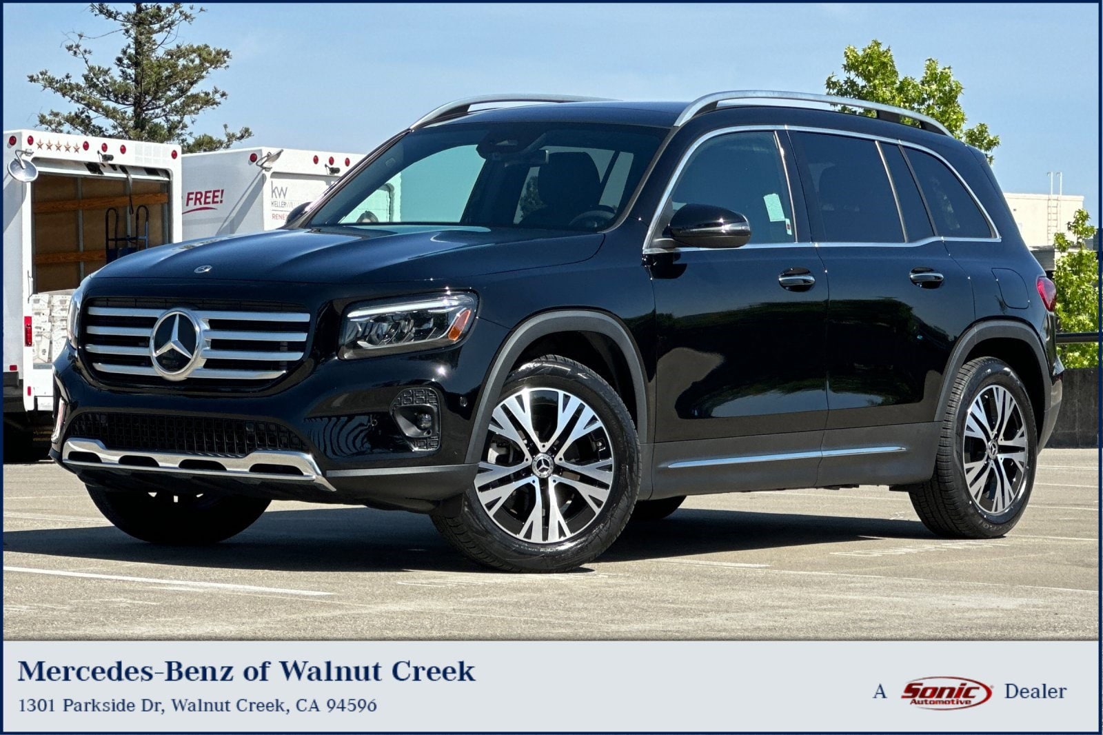 2024 Mercedes-Benz GLB GLB 250 4MATIC's photo