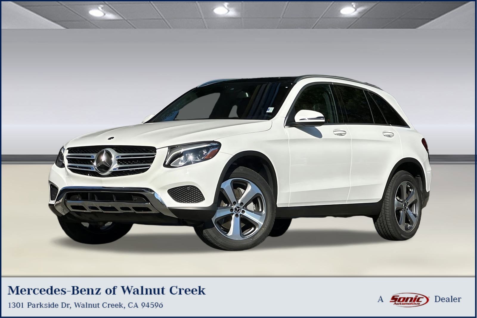 2018 Mercedes-Benz GLC GLC300's photo