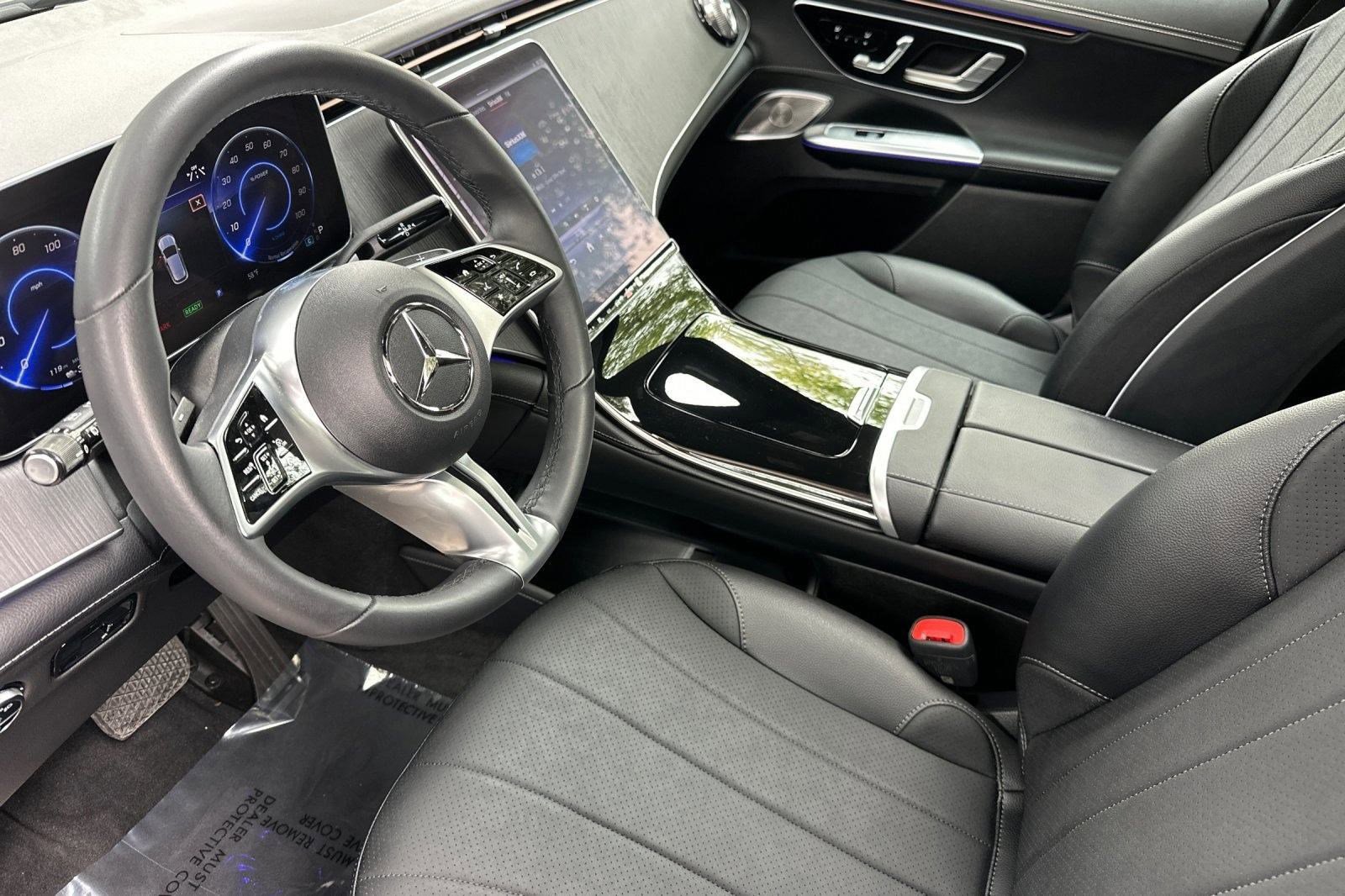 2024 Mercedes Benz EQE-Class SUV photo 3