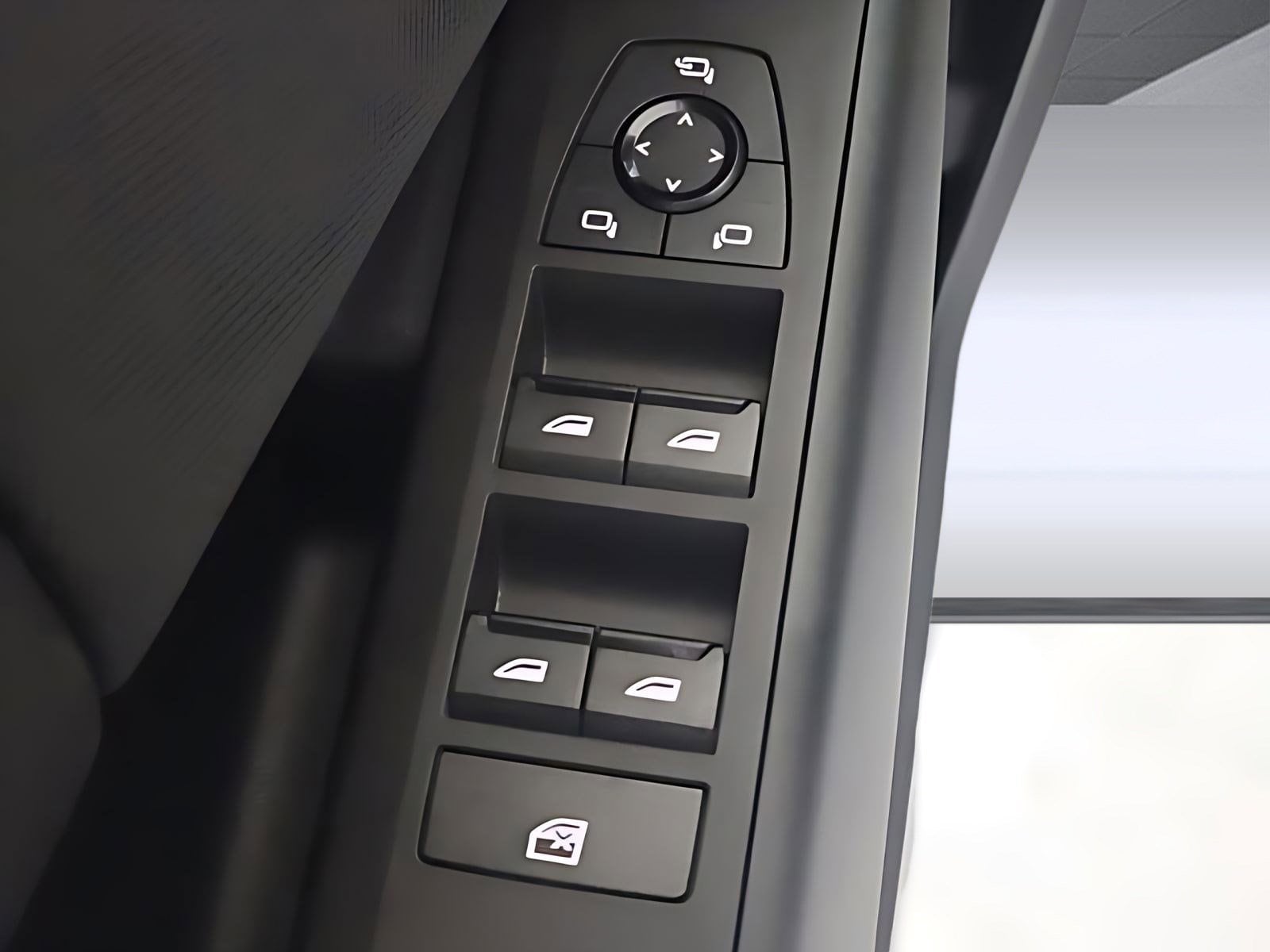 2025 BMW X3 30 xDrive photo 5