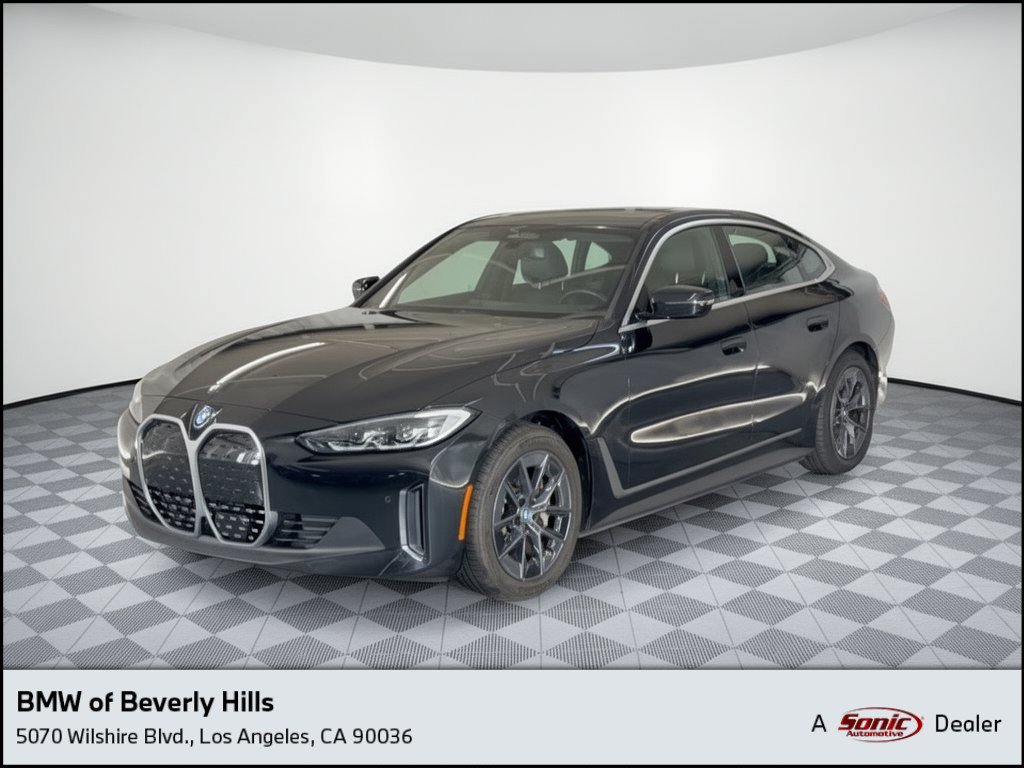  BMW i4