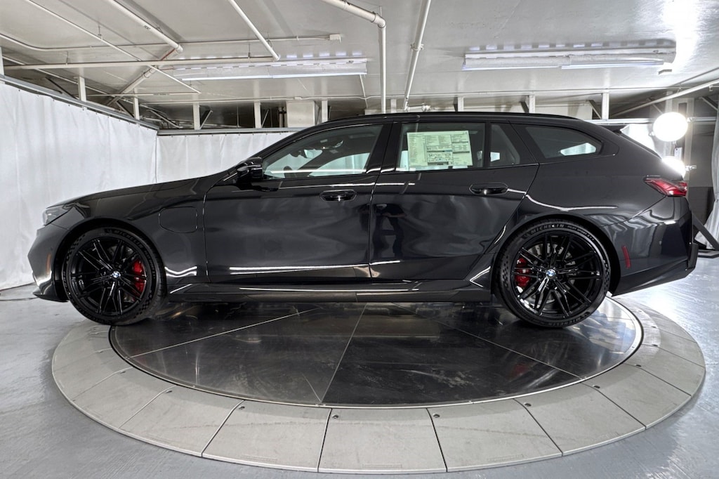 New 2027 BMW M5 Base Touring
