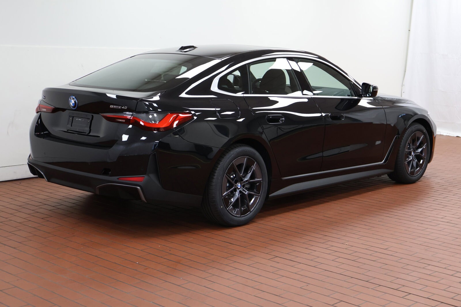 2025 Bmw i4 eDrive40 photo 3