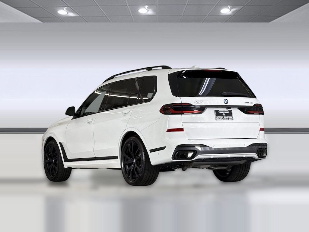 New 2027 BMW X7 xDrive40i SUV