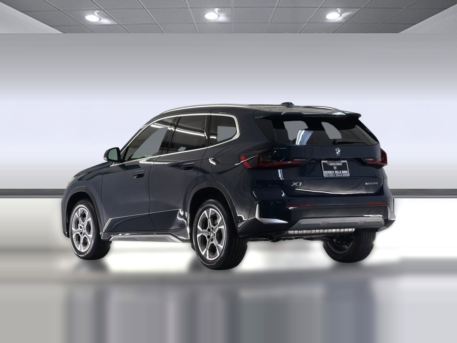 2026 BMW X1 xDrive28i photo 2