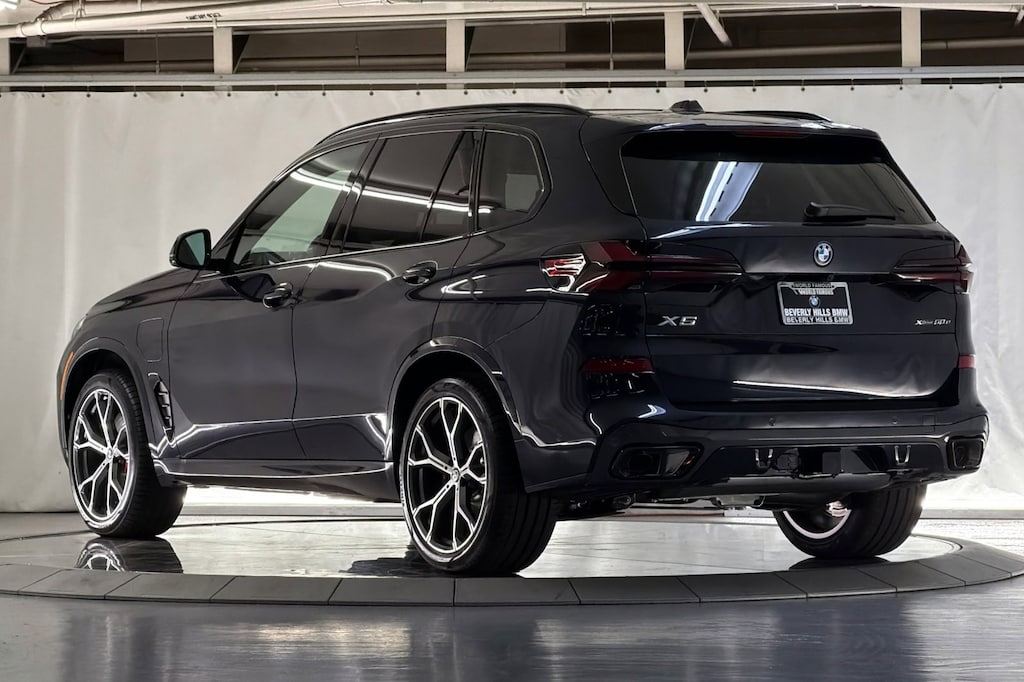 New 2026 BMW X5 PHEV xDrive50e SUV