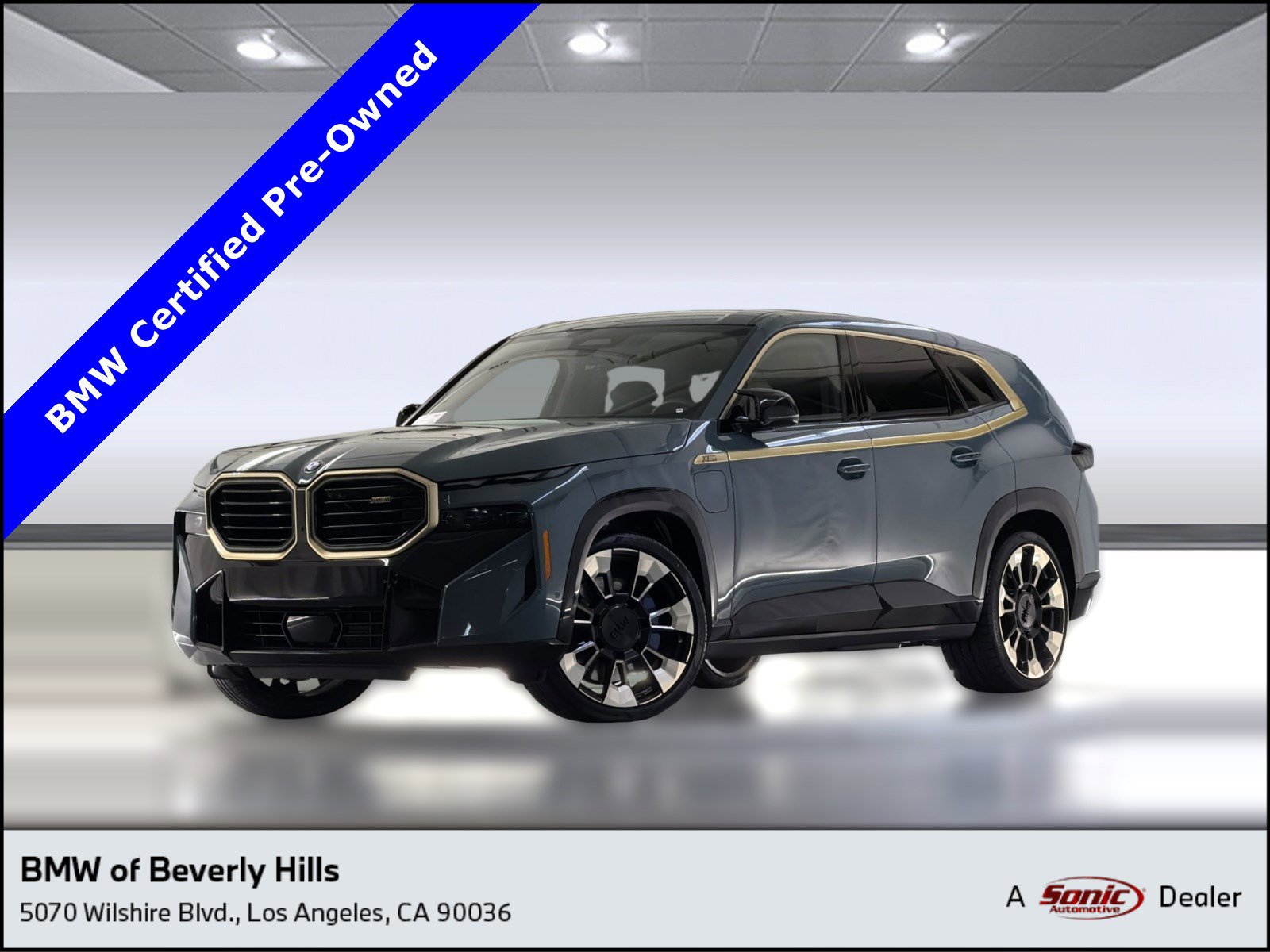 2023 BMW XM -'s photo