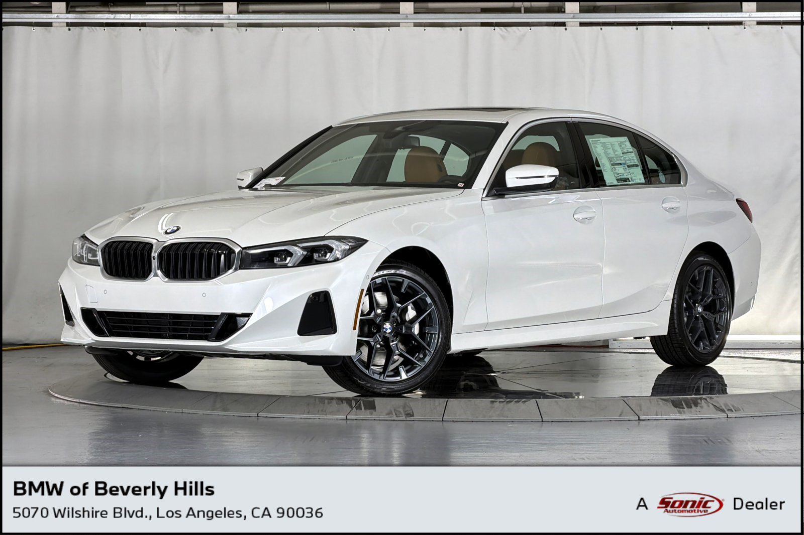  BMW 330i