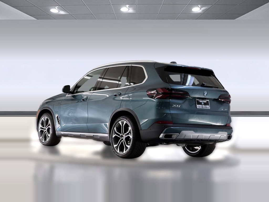 New 2026 BMW X5 PHEV xDrive50e SUV