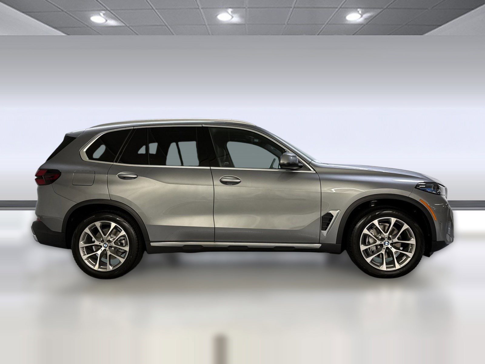 2026 BMW X5 sDrive40i photo 6