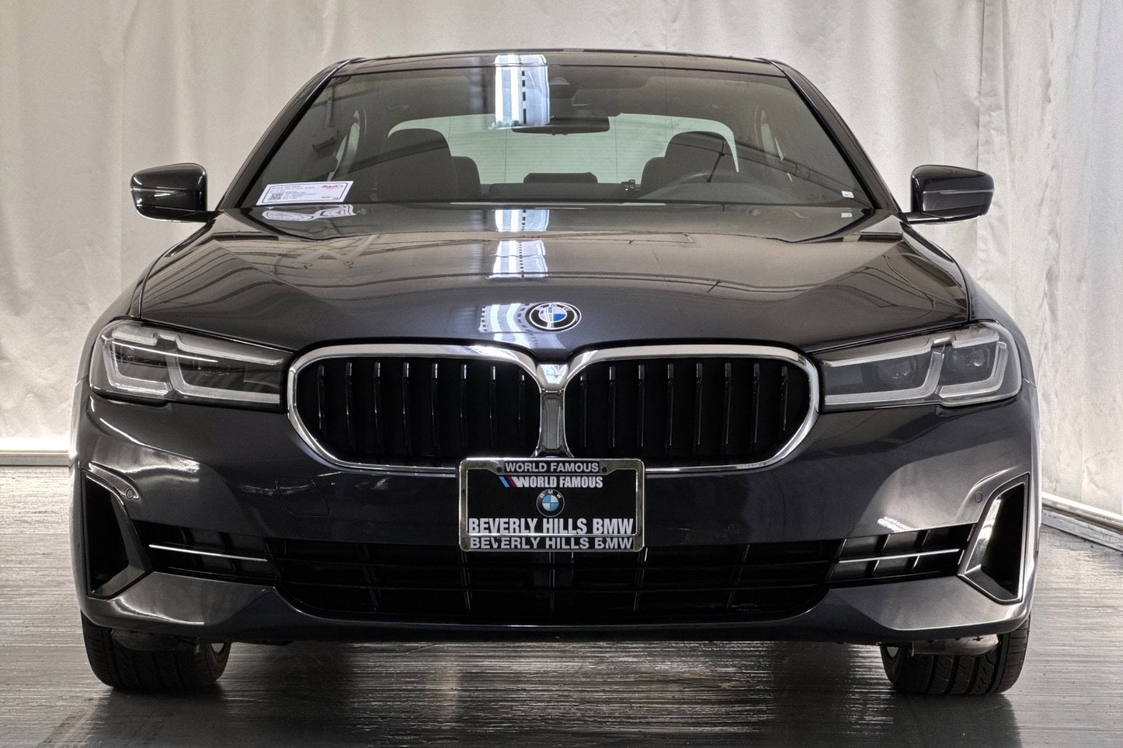 2023 BMW 530i photo 4