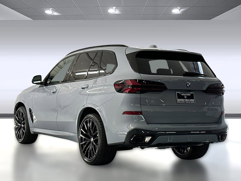 New 2026 BMW X5 sDrive40i SUV