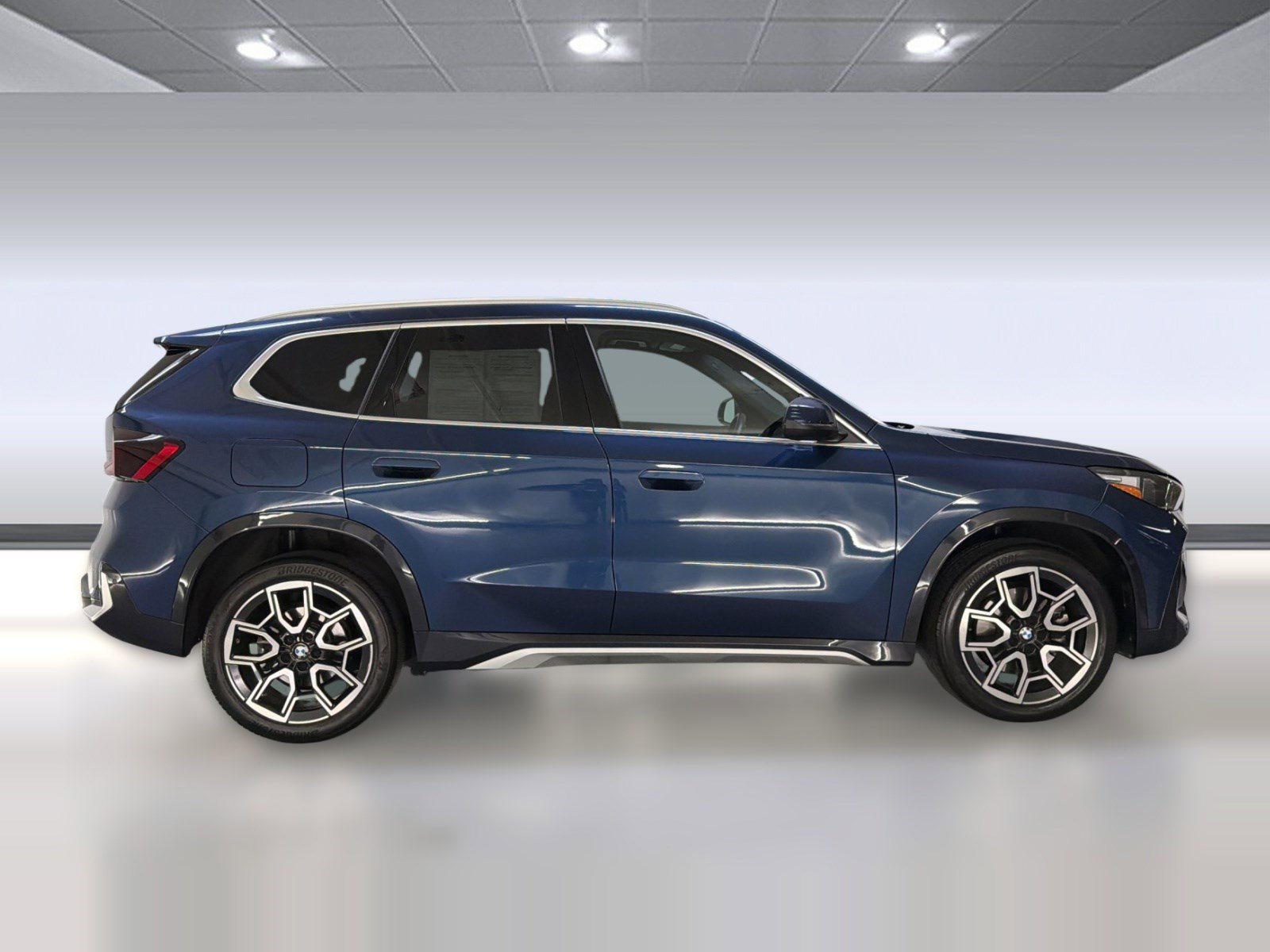 2025 BMW X1 xDrive28i photo 6