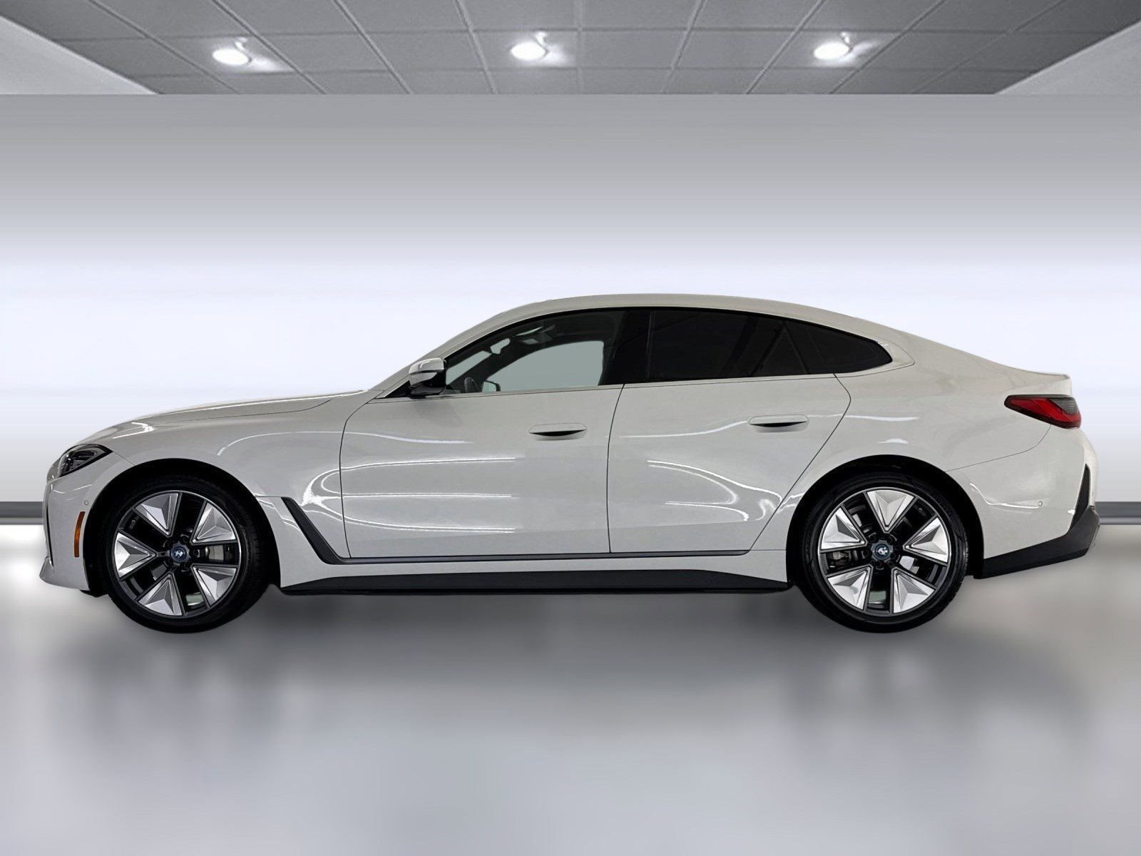 2024 Bmw i4 eDrive40 photo 2
