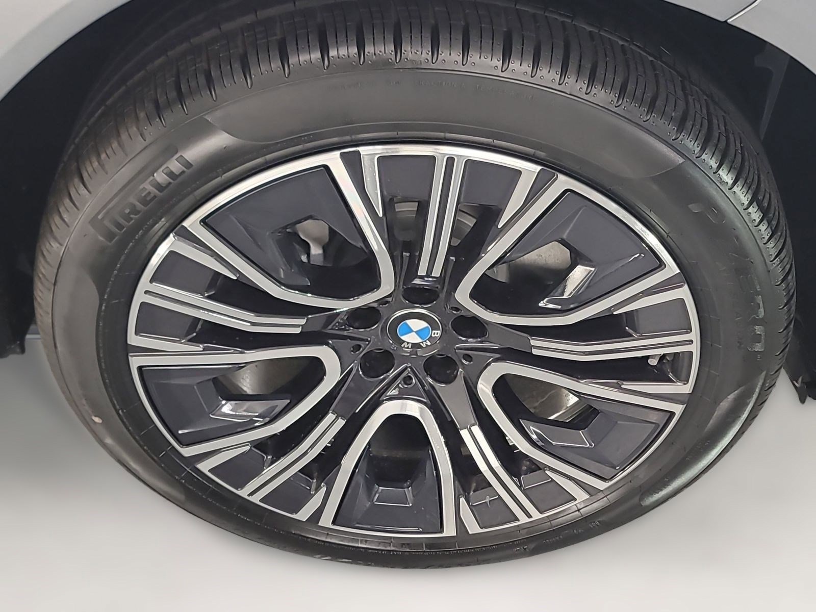 2025 Bmw X3 30x Drive photo 2