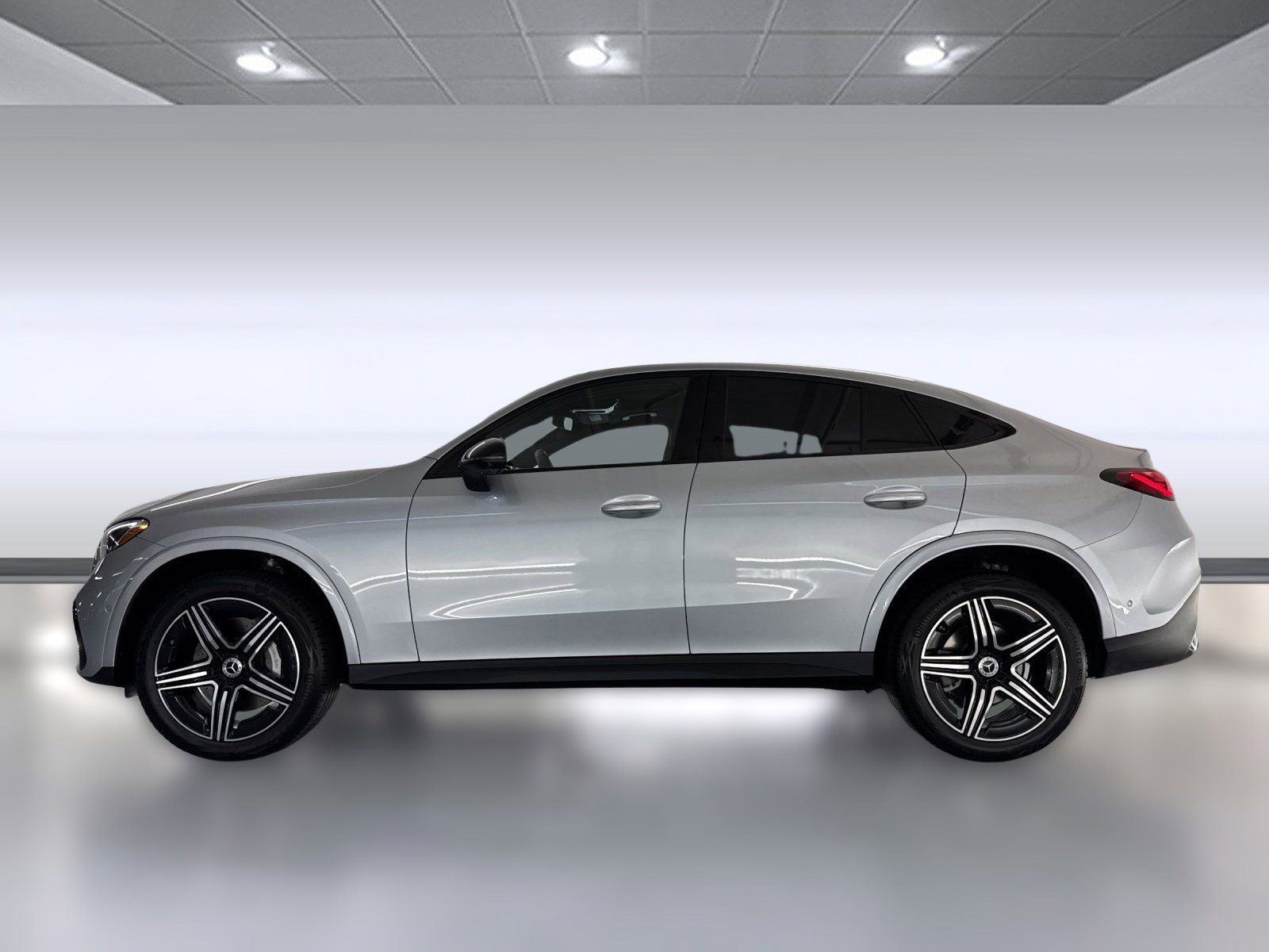 2024 Mercedes Benz GLC 300 Coupe photo 2