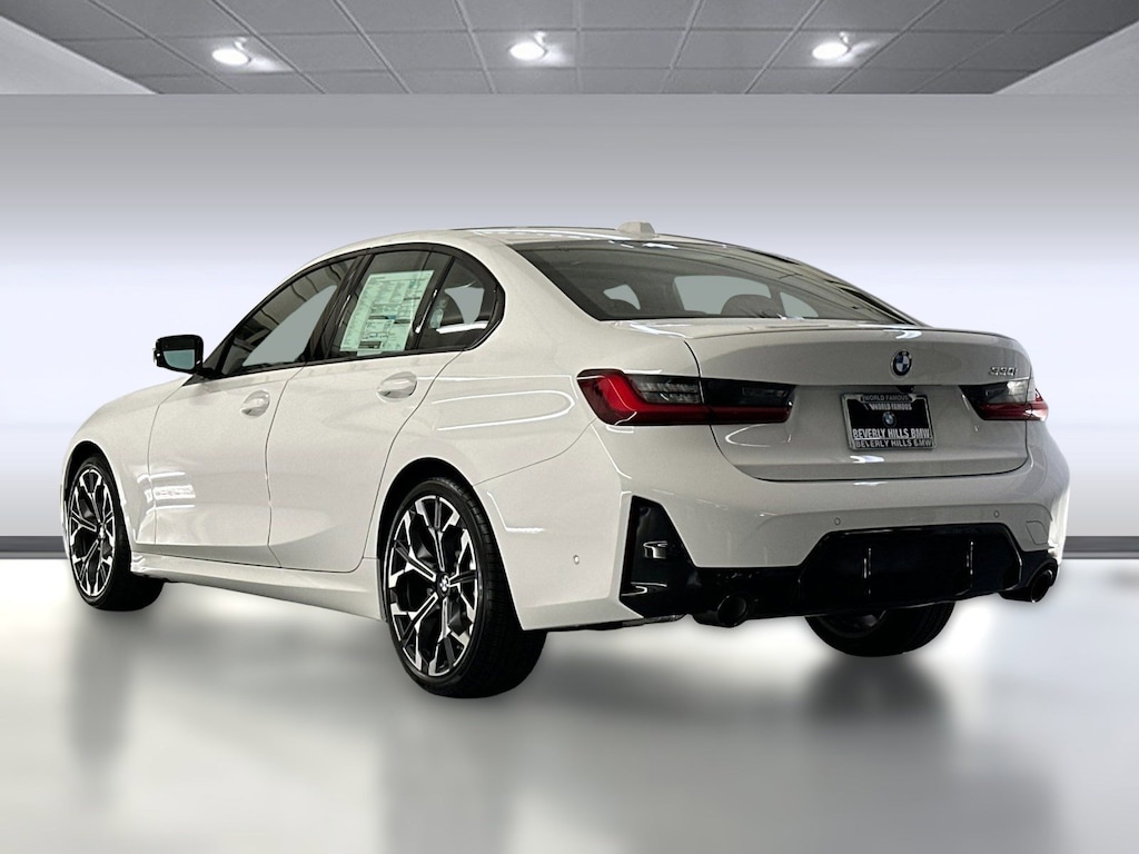 New 2026 BMW 330i Sedan