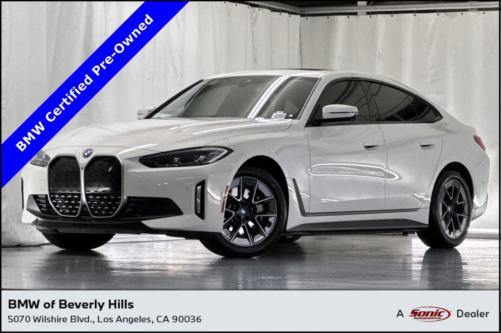 2023 BMW i4 35's photo