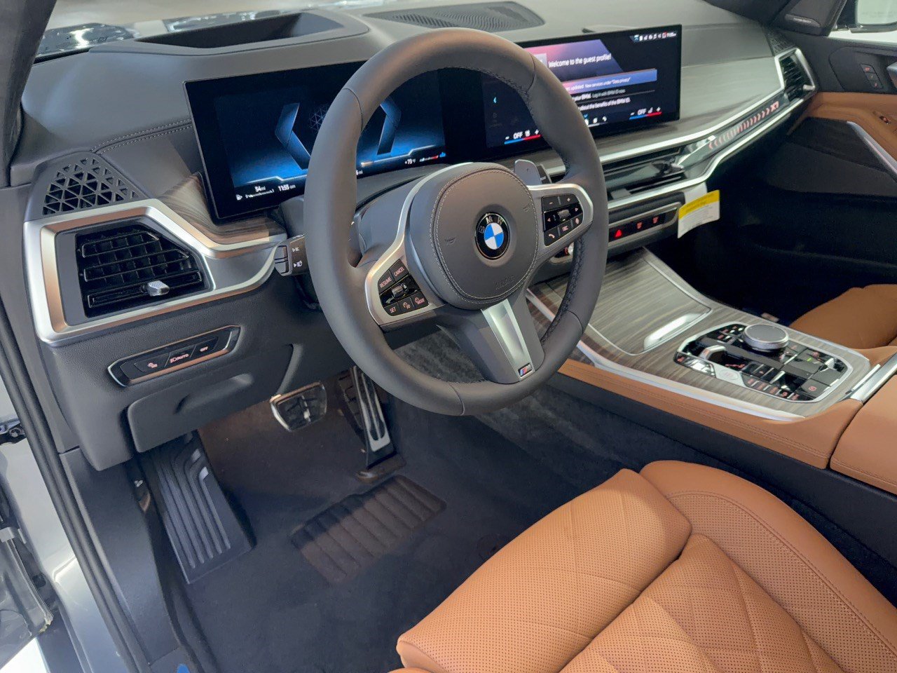 New 2027 BMW X7 xDrive40i SUV