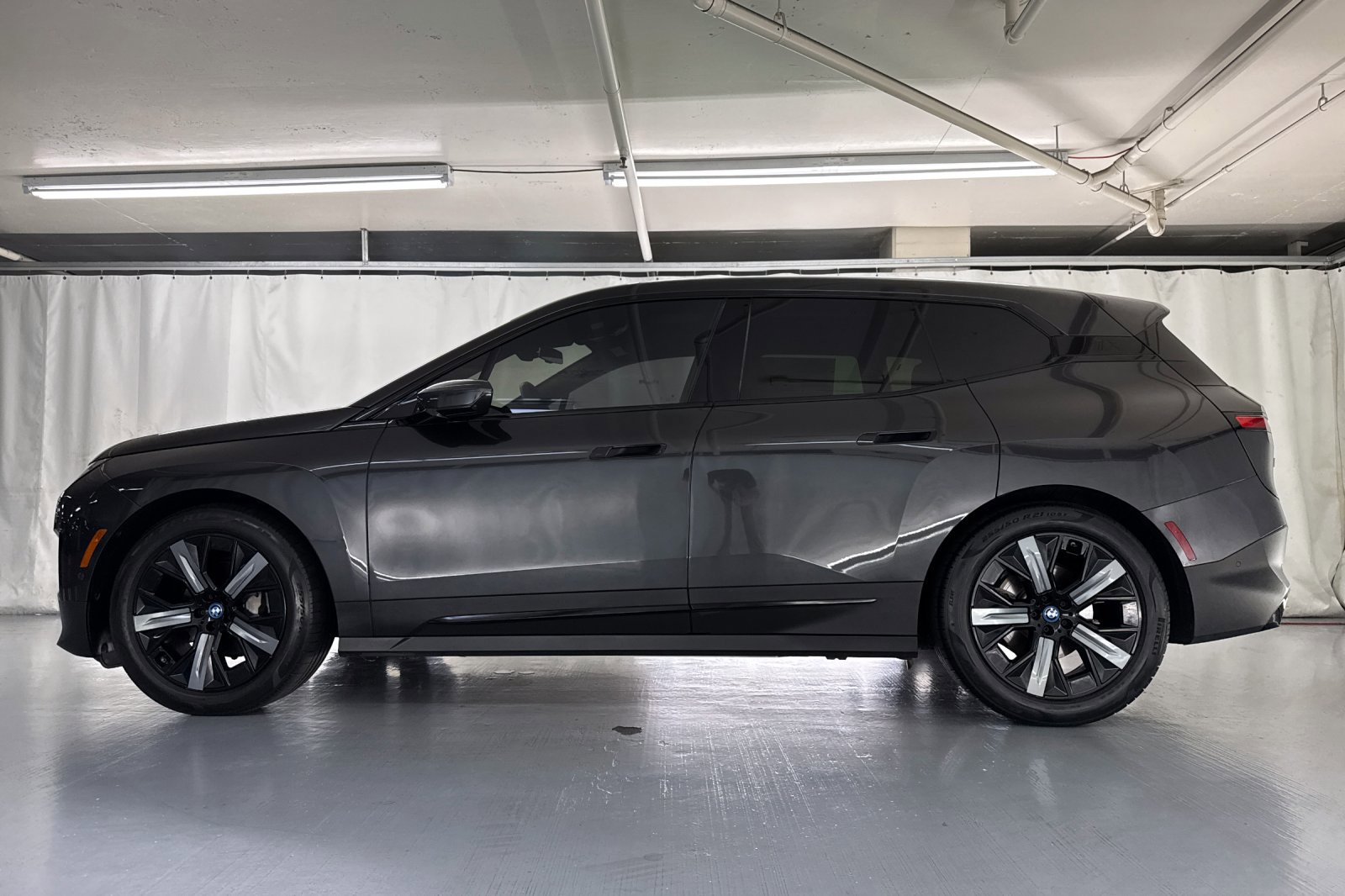 2022 Bmw iX xDrive50i photo 2