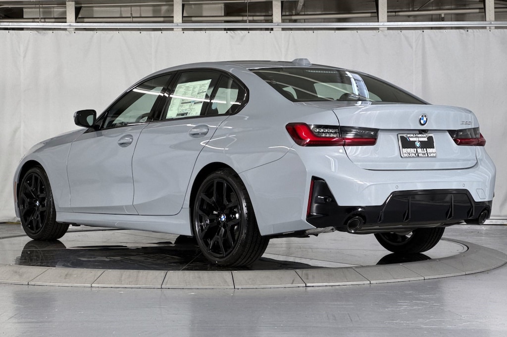 New 2026 BMW 330i Sedan