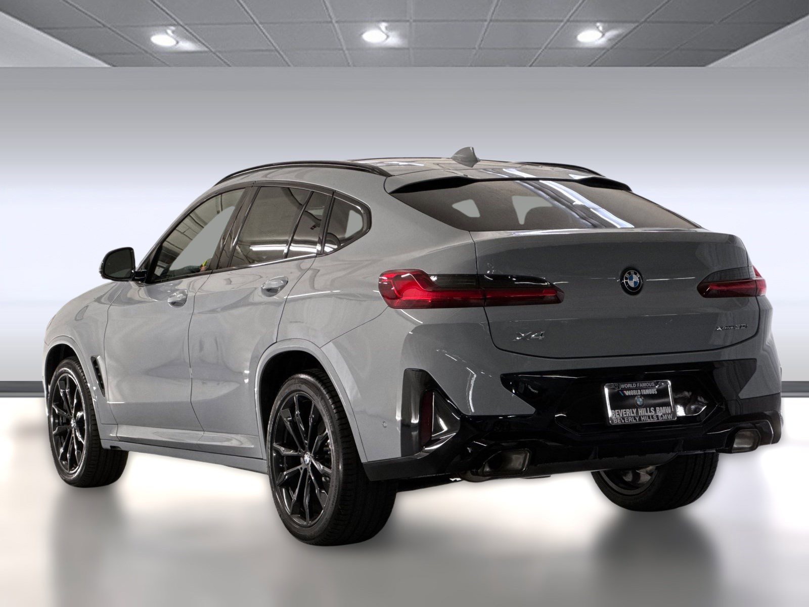 2025 Bmw X4 xDrive30i photo 3