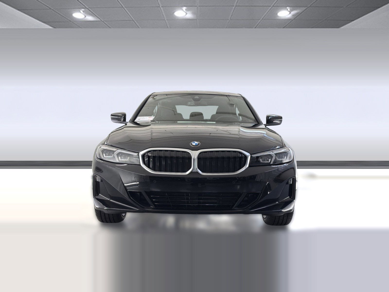 2026 BMW 330i photo 4