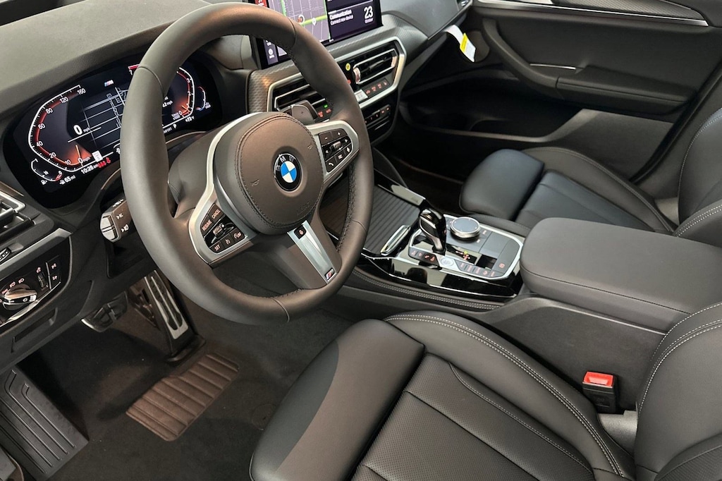 New 2025 BMW X4 xDrive30i SUV