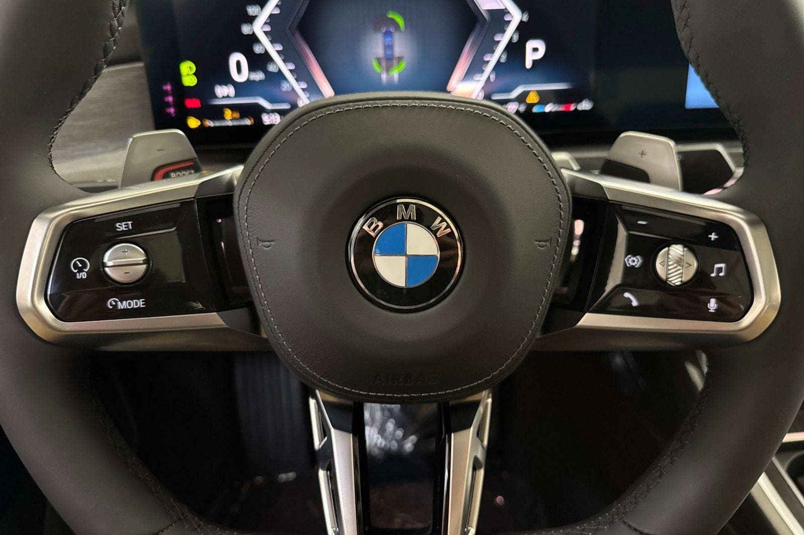 2025 BMW 7 Series 760i - Photo 17