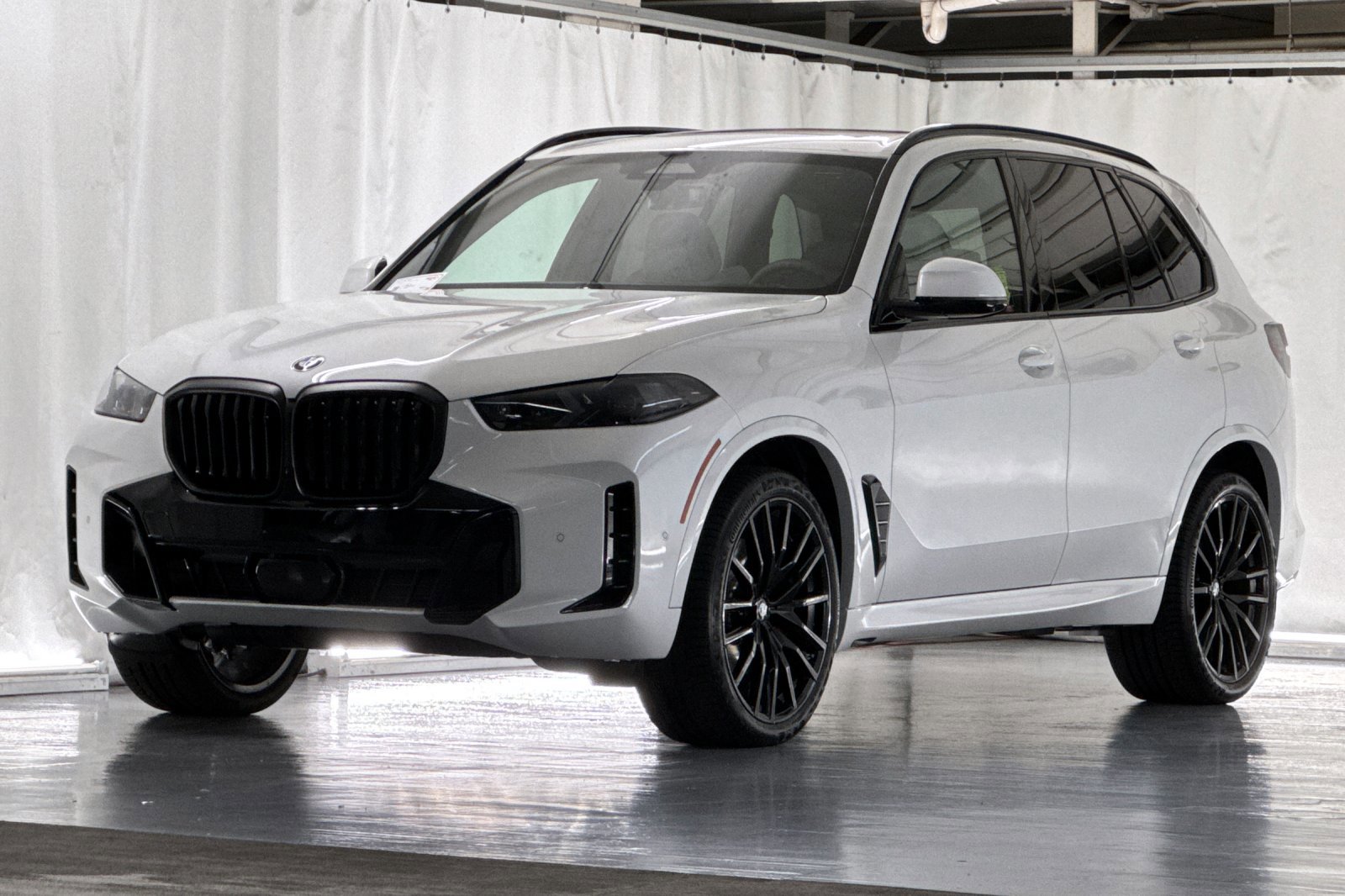 2026 Bmw X5 sDrive40i photo 2